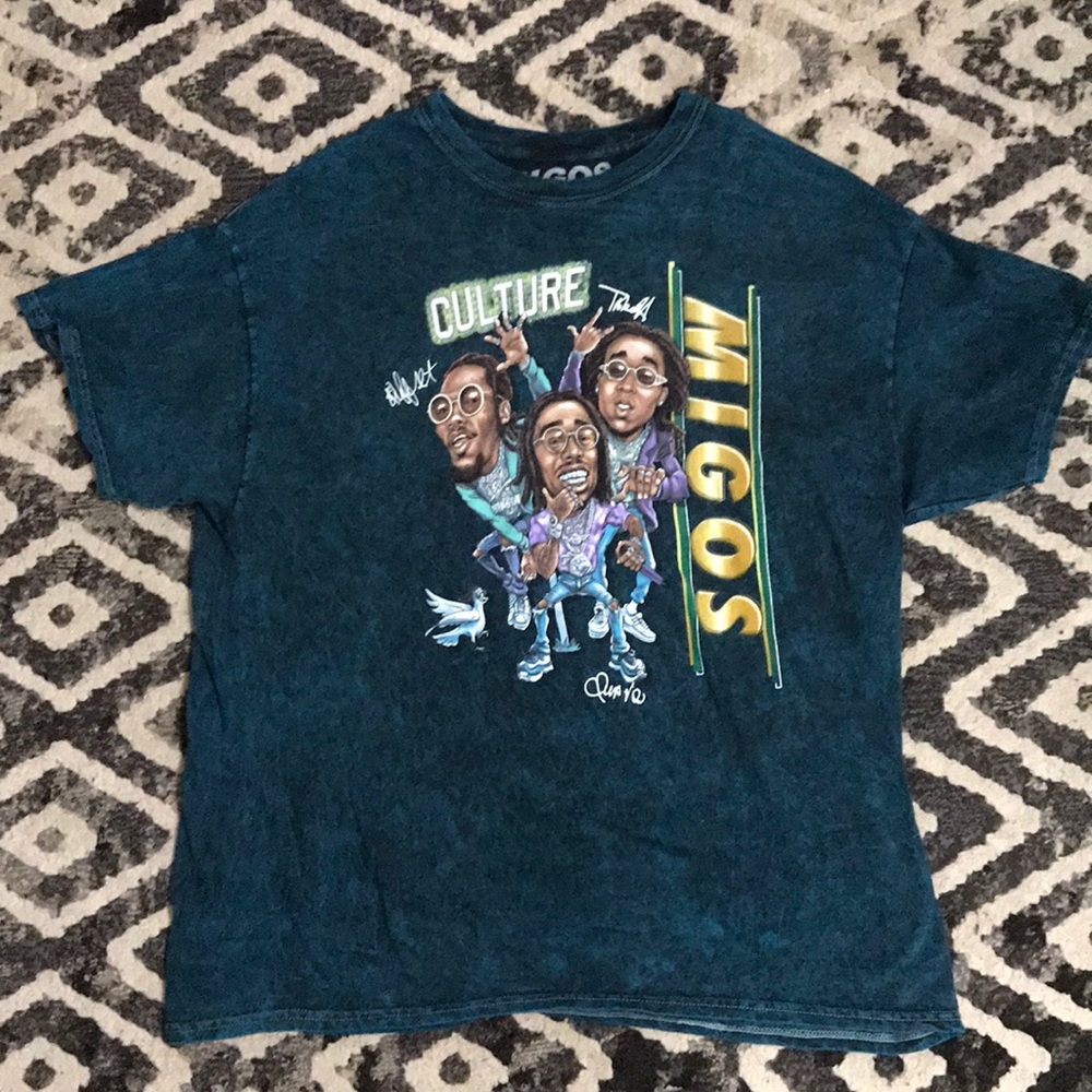 Over sized graphic T-shirt